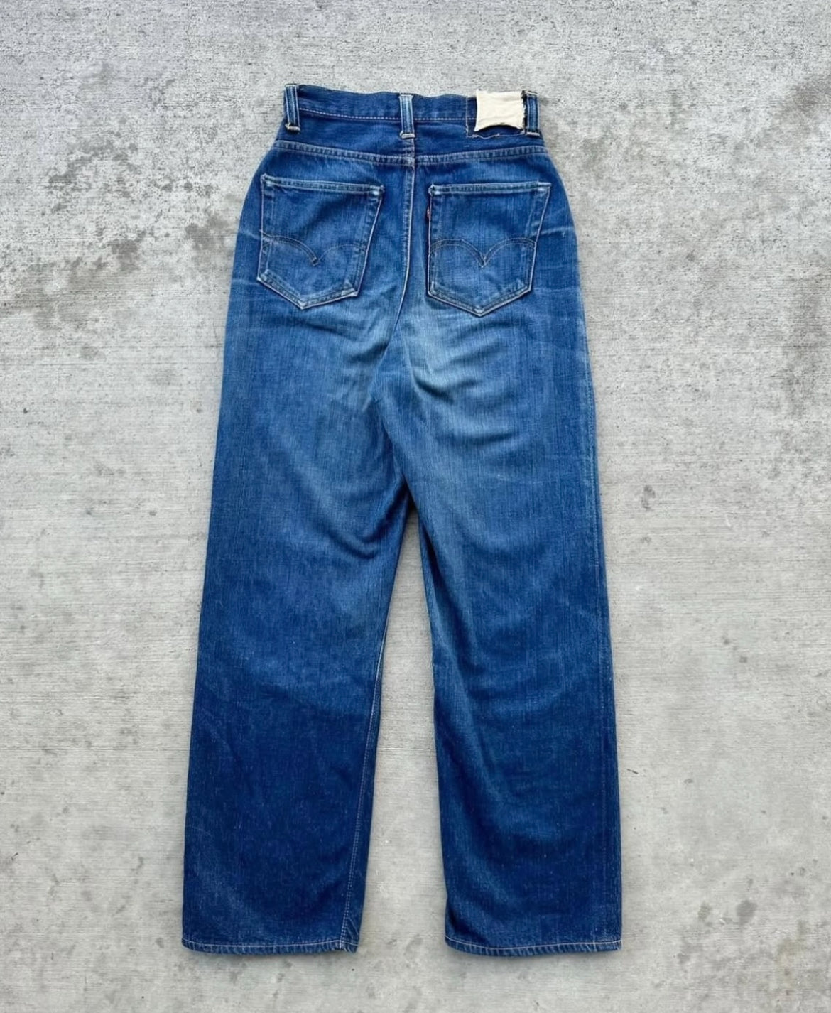 1947 Levi's 701 XX Big E V Stitch Redline Denim Jeans 26 x 29 40’s Vintage