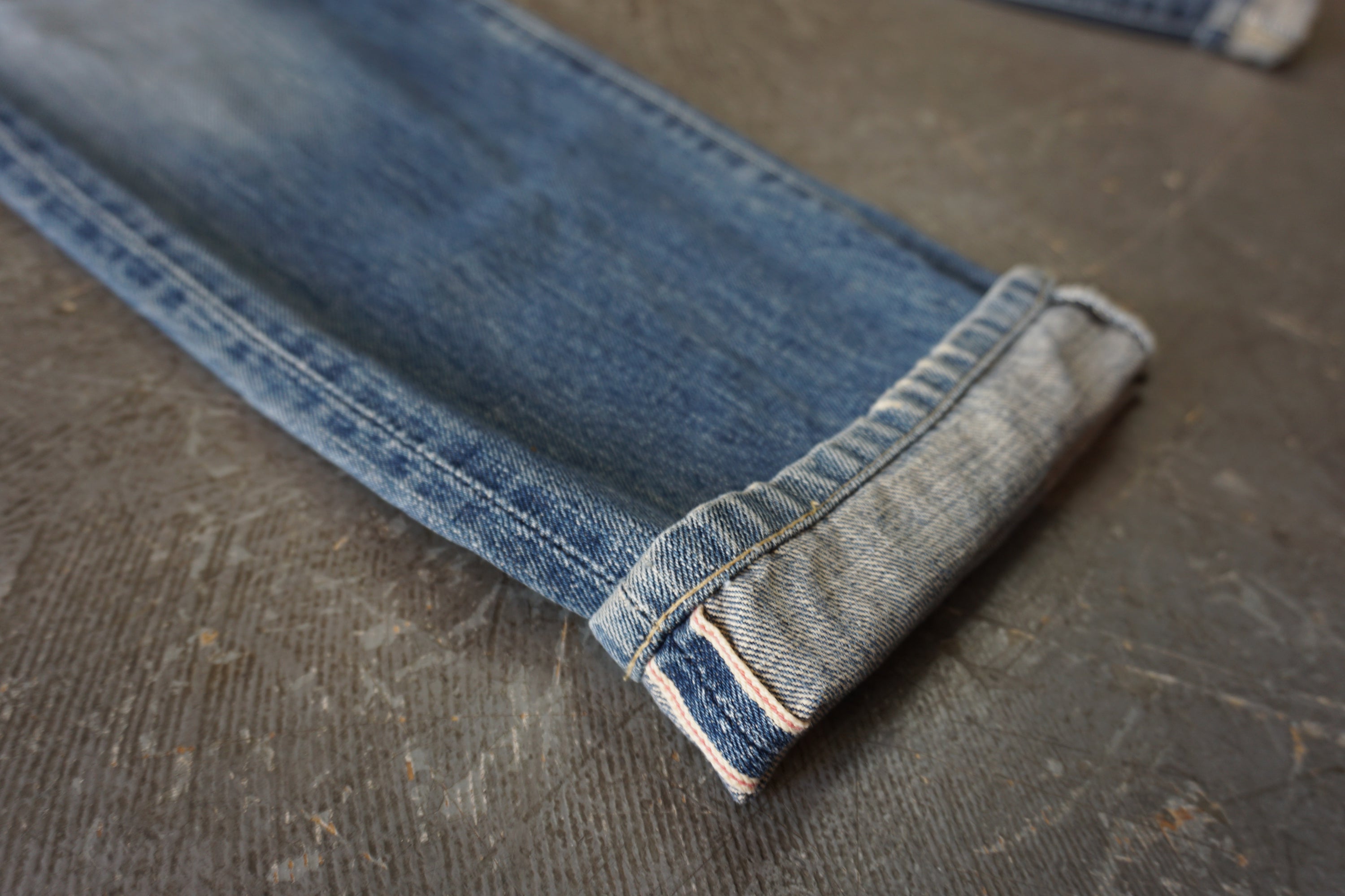 90's Levi's big E Straight Leg Selvedge jeans (30")