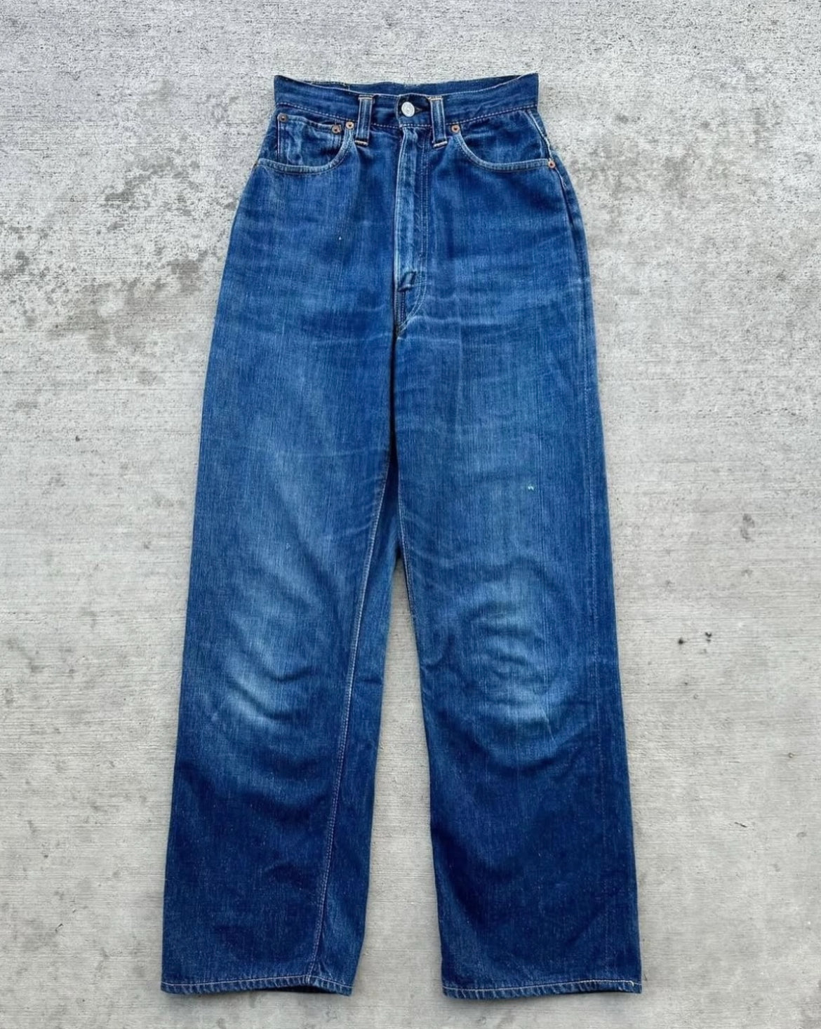 1947 Levi's 701 XX Big E V Stitch Redline Denim Jeans 26 x 29 40’s Vintage