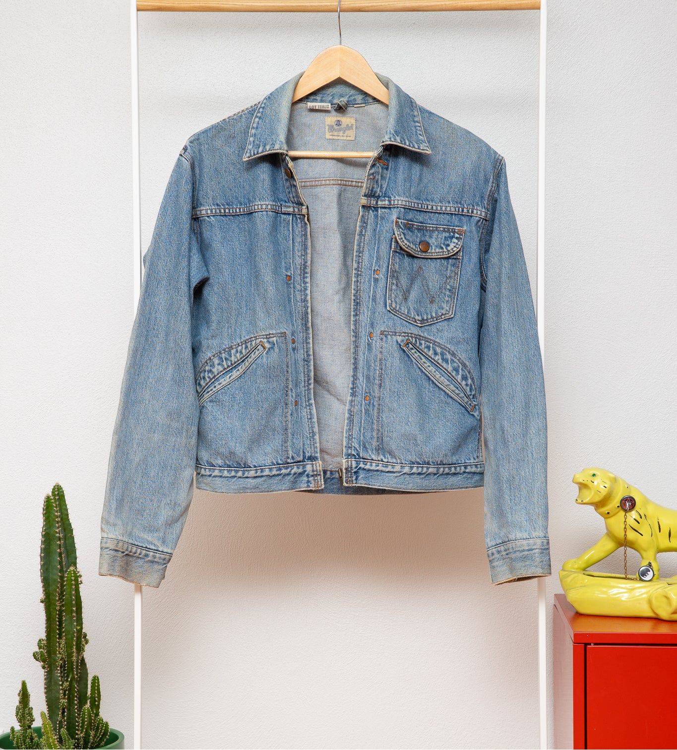 60’s Blue Bell Wrangler pleated zip front sanforized denim trucker jacket hidden rivets